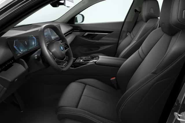 BMW 5-Serie (2024) thumbnail 2