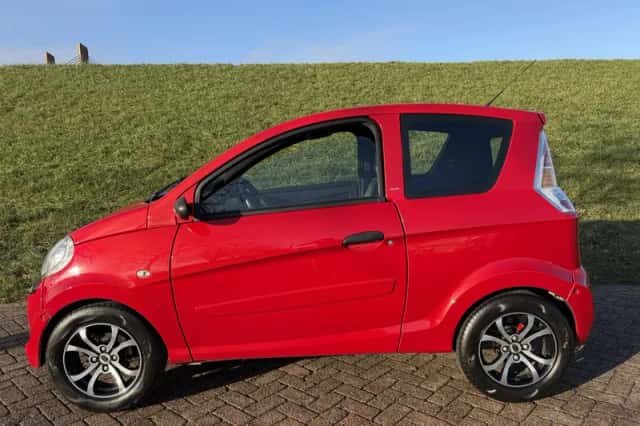 Microcar M.GO (2014) thumbnail 2