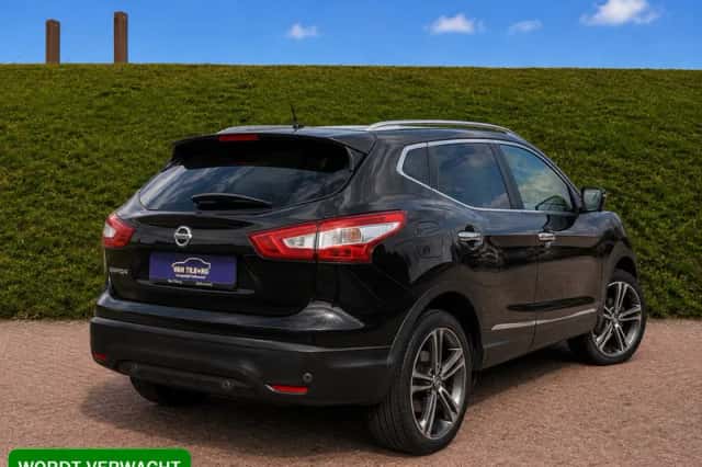 Nissan Qashqai (2017) thumbnail 2