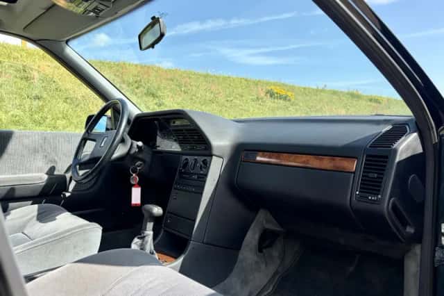 Peugeot 605 (1990) thumbnail 3