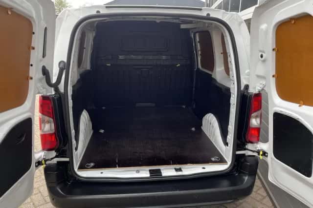 Opel Combo (2022) thumbnail 5