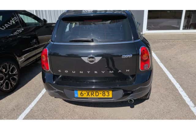 MINI Countryman (2014) thumbnail 6