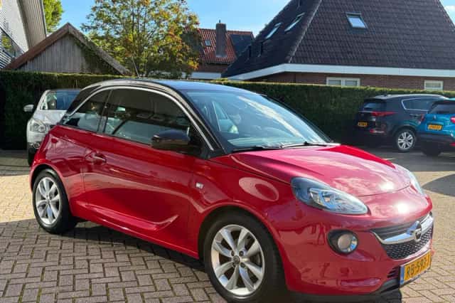Opel Adam (2017) thumbnail 6