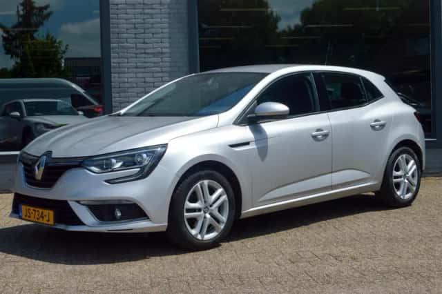 Renault Mégane (2016) thumbnail 1