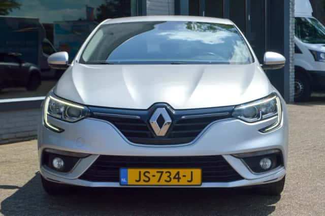 Renault Mégane (2016) thumbnail 5