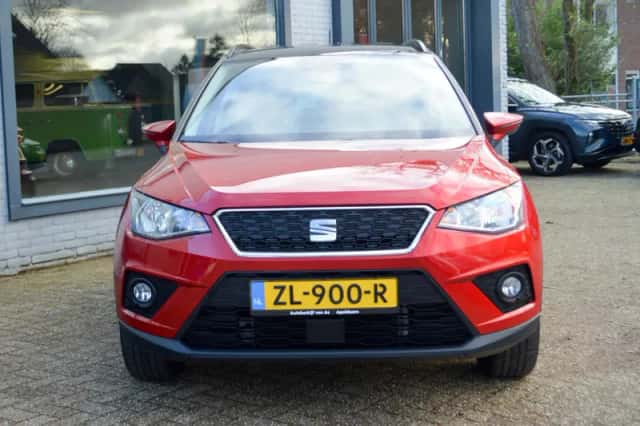 SEAT Arona (2019) thumbnail 5