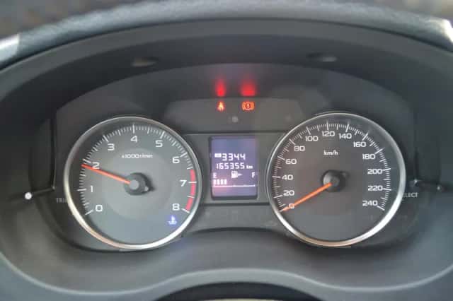 Subaru XV (2013) thumbnail 6