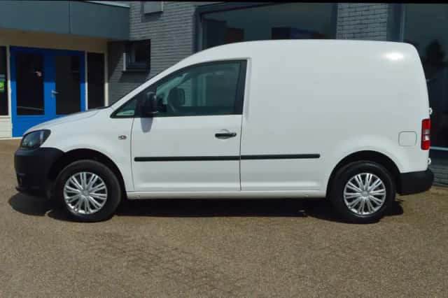Volkswagen Caddy (2015) thumbnail 5