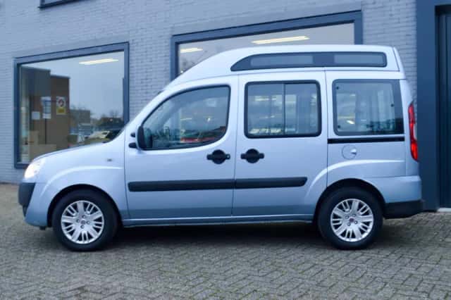 Fiat Doblò (2010) thumbnail 4
