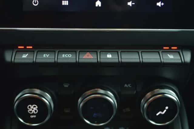 Mitsubishi Colt (2025) thumbnail 6