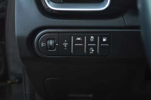 Kia XCeed (2020) thumbnail 6