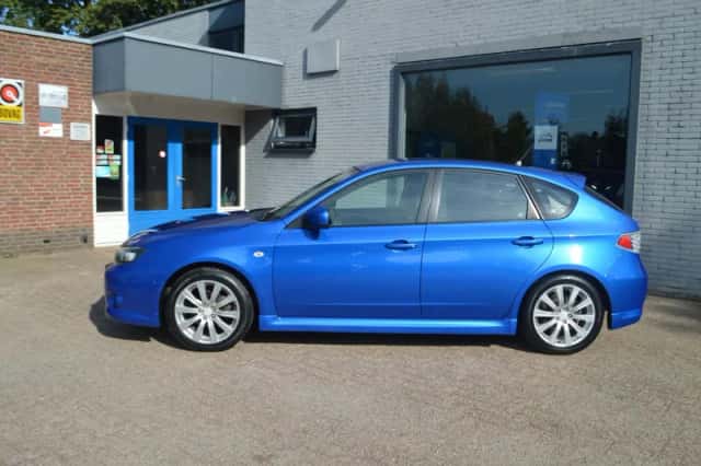 Subaru Impreza (2011) thumbnail 3