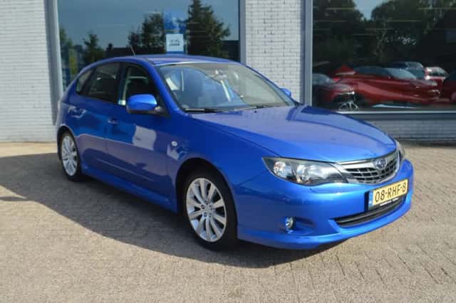 Subaru Impreza (2011) thumbnail 5