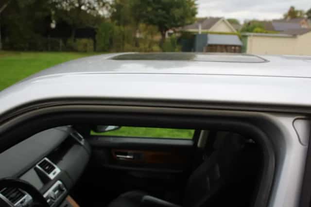 Land Rover Range Rover Sport (2011) thumbnail 14