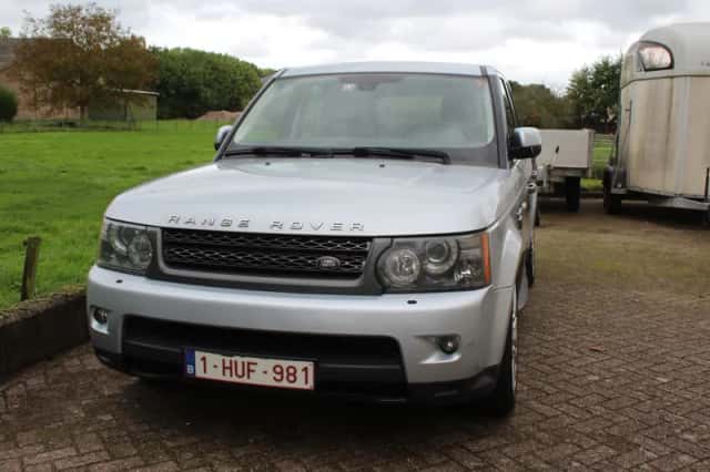 Land Rover Range Rover Sport (2011) thumbnail 4