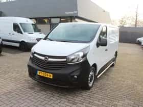 Opel Vivaro (2016) thumbnail 4