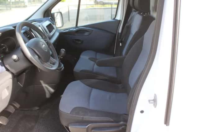 Opel Vivaro (2019) thumbnail 12