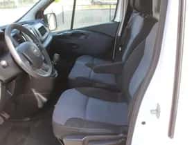 Opel Vivaro (2019) thumbnail 12