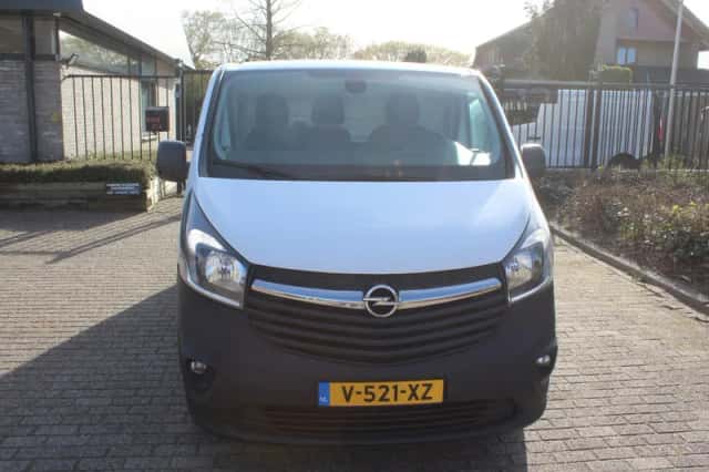 Opel Vivaro (2019) thumbnail 4