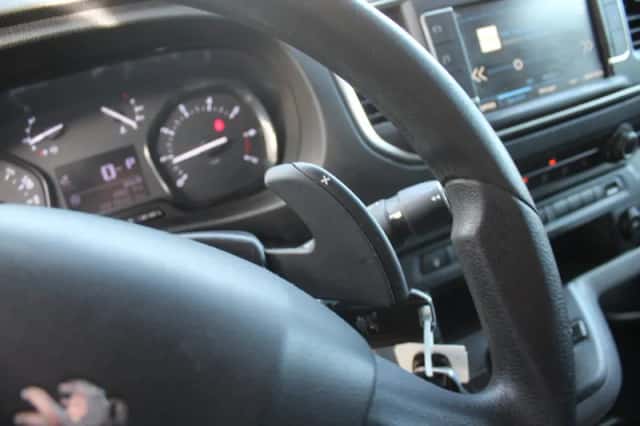 Peugeot Expert (2021) thumbnail 18