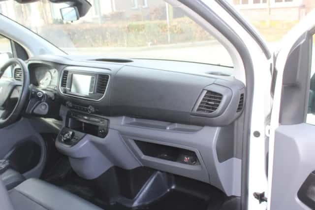 Peugeot Expert (2021) thumbnail 31