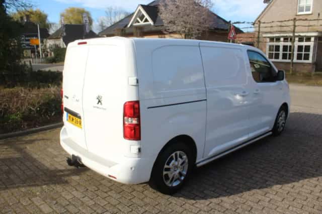 Peugeot Expert (2021) thumbnail 9