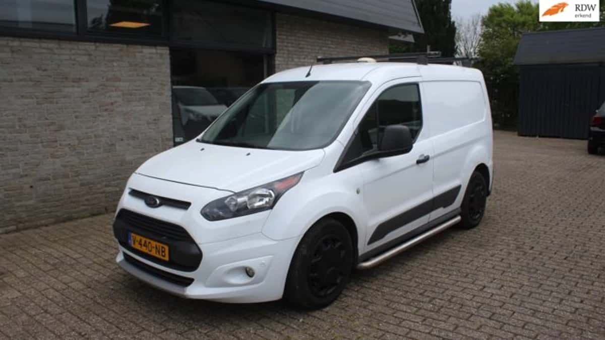 Ford Transit Connect (2018) — foto 1