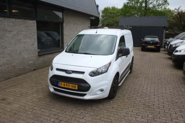 Ford Transit Connect (2018) thumbnail 2