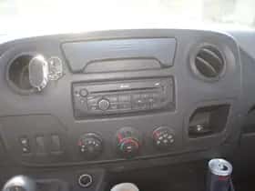 Renault Master (2013) thumbnail 12