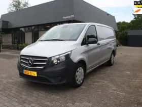 Mercedes-Benz Vito (2020) thumbnail 2