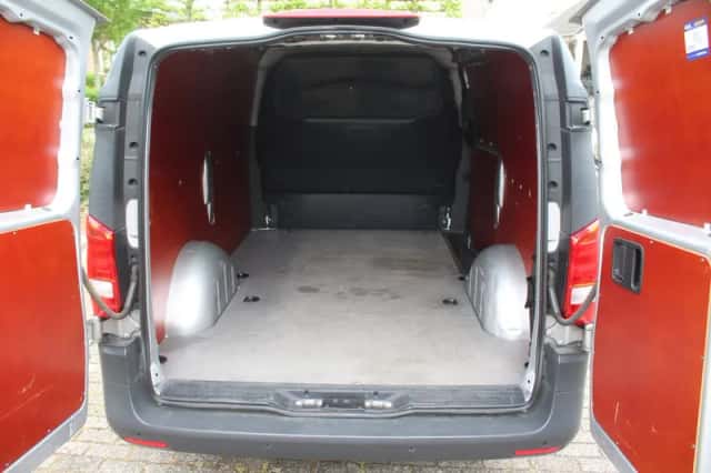 Mercedes-Benz Vito (2020) thumbnail 12