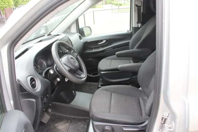 Mercedes-Benz Vito (2020) thumbnail 14