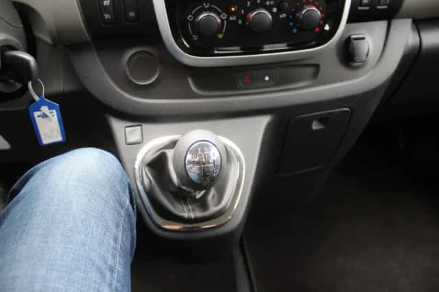 Renault Trafic (2018) thumbnail 21