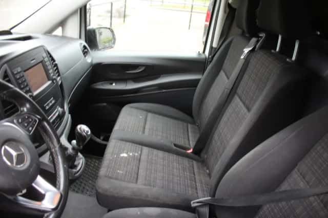 Mercedes-Benz Vito (2016) thumbnail 15