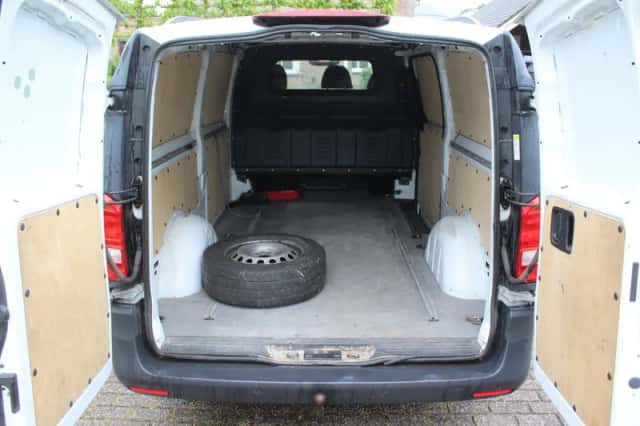 Mercedes-Benz Vito (2016) thumbnail 16