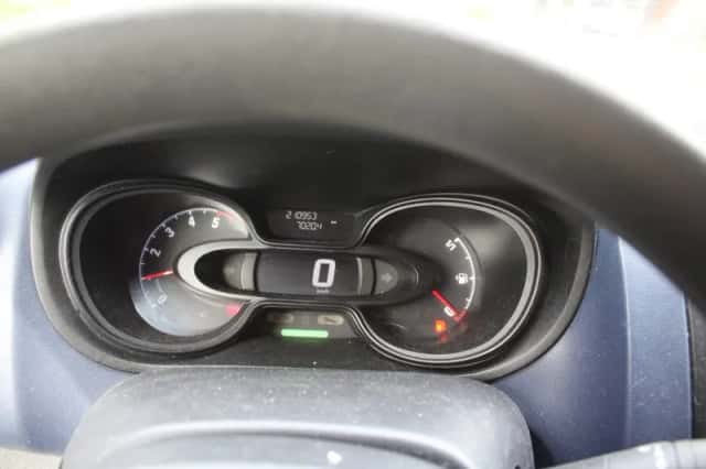 Opel Vivaro (2019) thumbnail 16