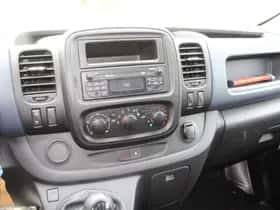 Opel Vivaro (2019) thumbnail 17