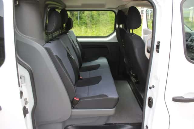 Opel Vivaro (2019) thumbnail 21