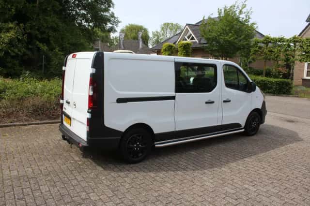 Opel Vivaro (2019) thumbnail 9