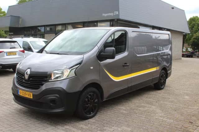 Renault Trafic (2018) thumbnail 3