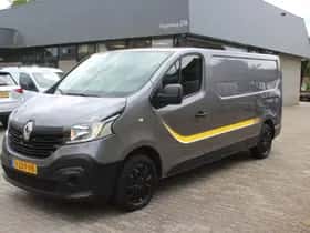 Renault Trafic (2018) thumbnail 3