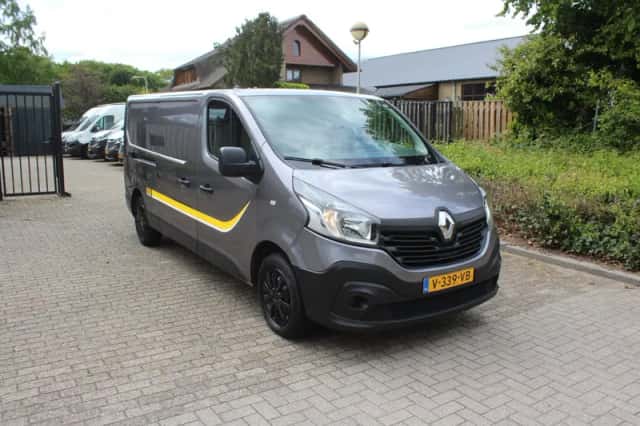 Renault Trafic (2018) thumbnail 6