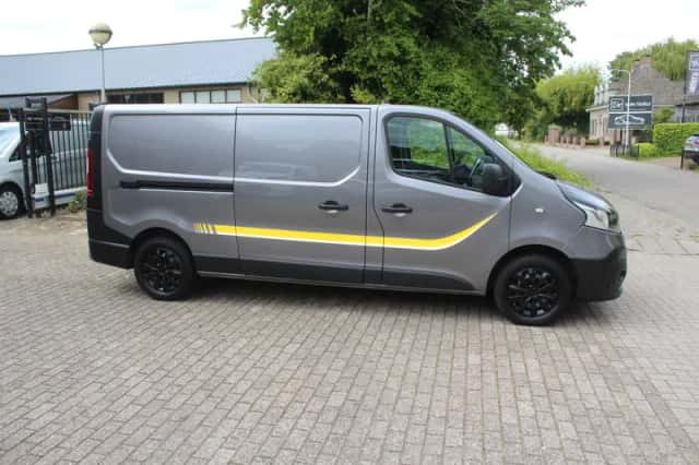 Renault Trafic (2018) thumbnail 8