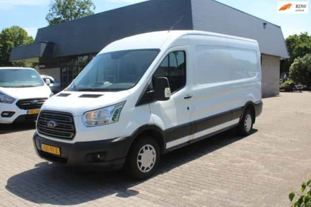 Ford Transit (2018) thumbnail 1