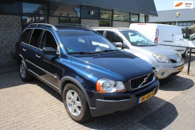 Volvo XC90 (2004) thumbnail 2