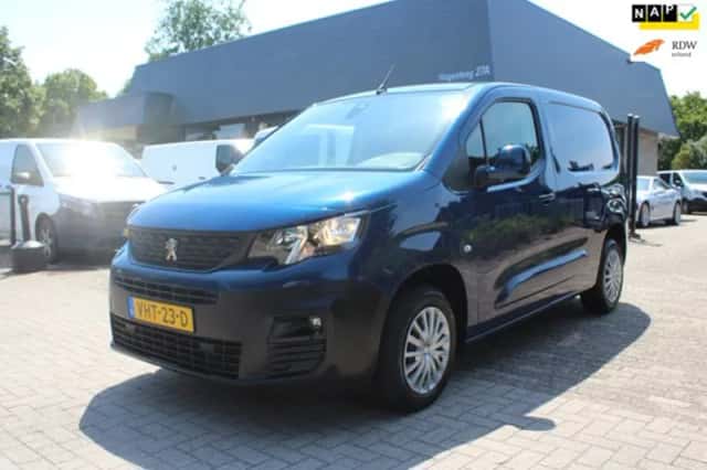 Peugeot Partner (2020) thumbnail 1