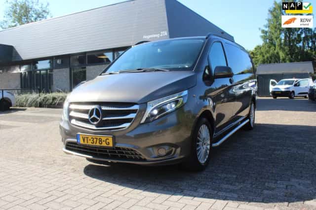 Mercedes-Benz Vito (2016) thumbnail 2