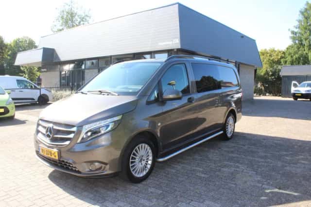 Mercedes-Benz Vito (2016) thumbnail 3