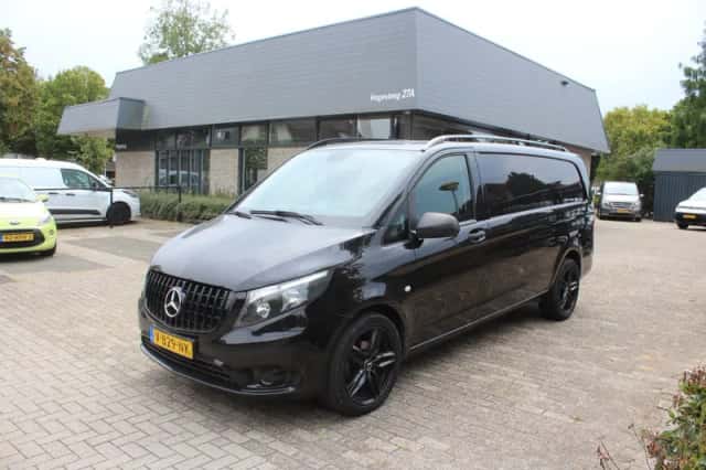 Mercedes-Benz Vito (2019) thumbnail 3