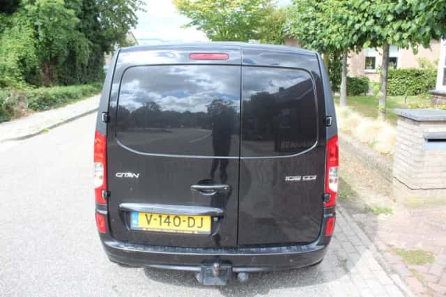 Mercedes-Benz Citan (2017) thumbnail 5